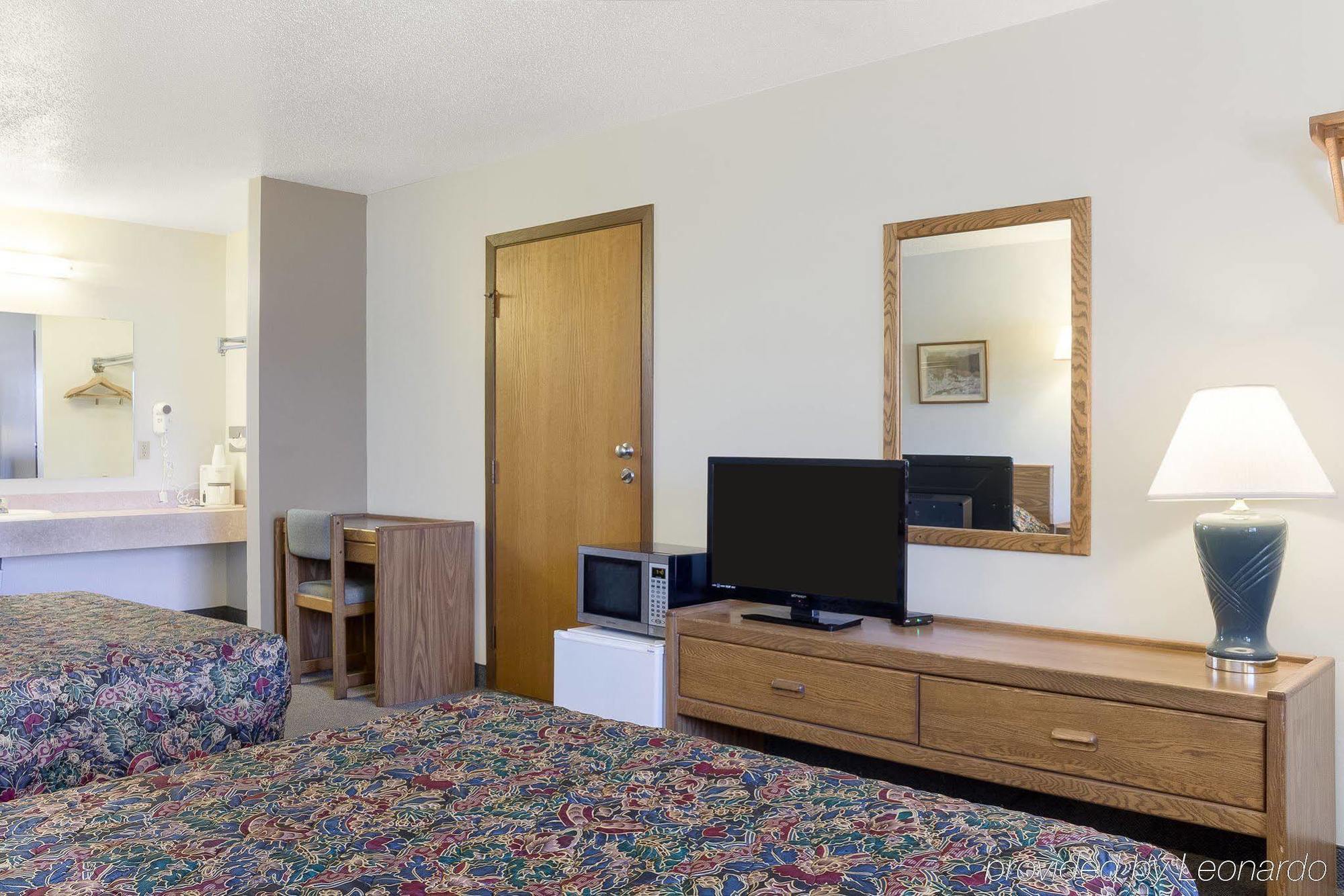 Rodeway Inn Pine River Extérieur photo